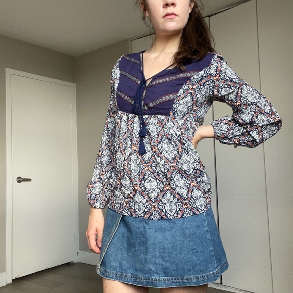 Long sleeve flowy printed top - Picture 3 of 6